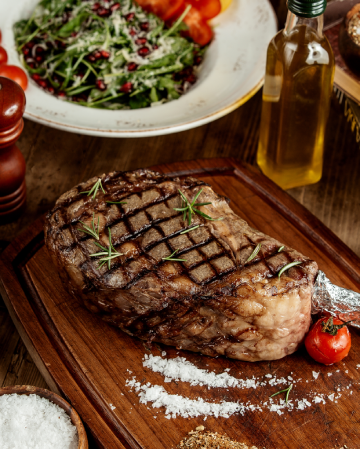 Steak: Multiple cuts available